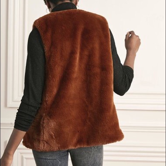 Faux fur vest - Picture 3 of 3